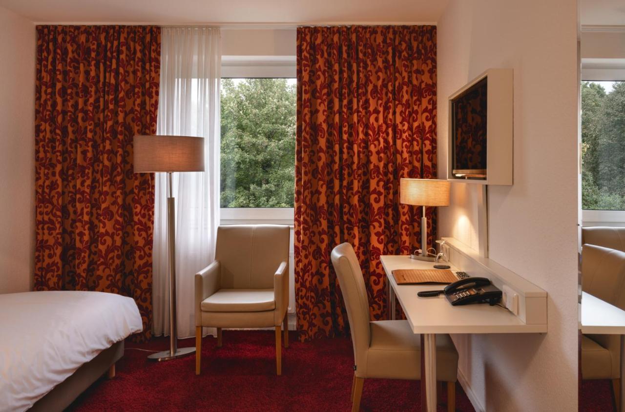 Hotel Astra Düsseldorf Exterior foto