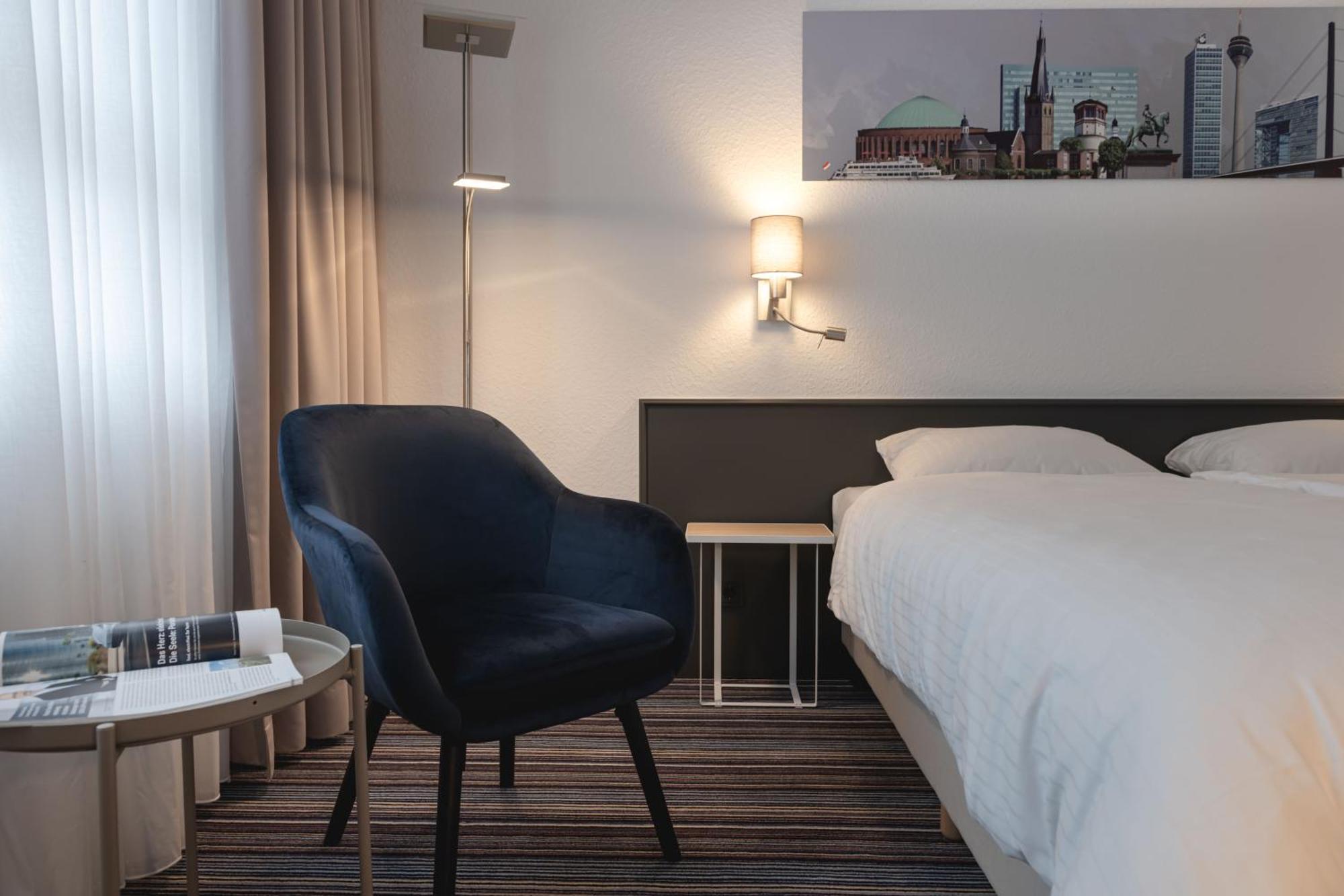 Hotel Astra Düsseldorf Exterior foto